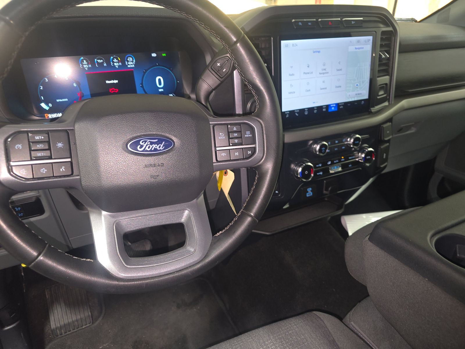 2024 Ford F-150 XLT AWD