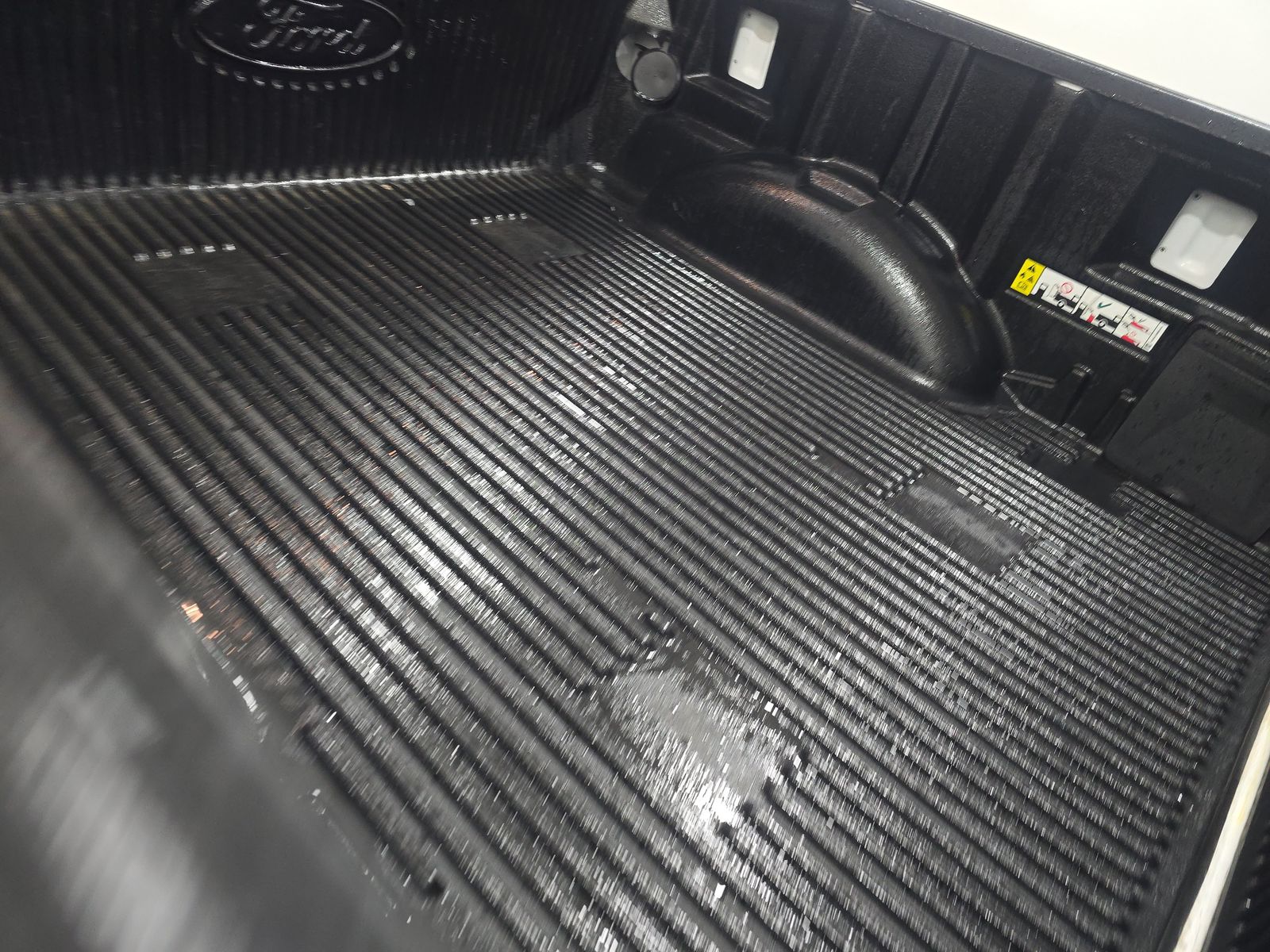 2024 Ford F-150 XLT AWD