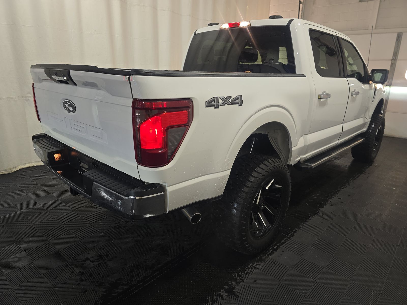 2024 Ford F-150 XLT AWD