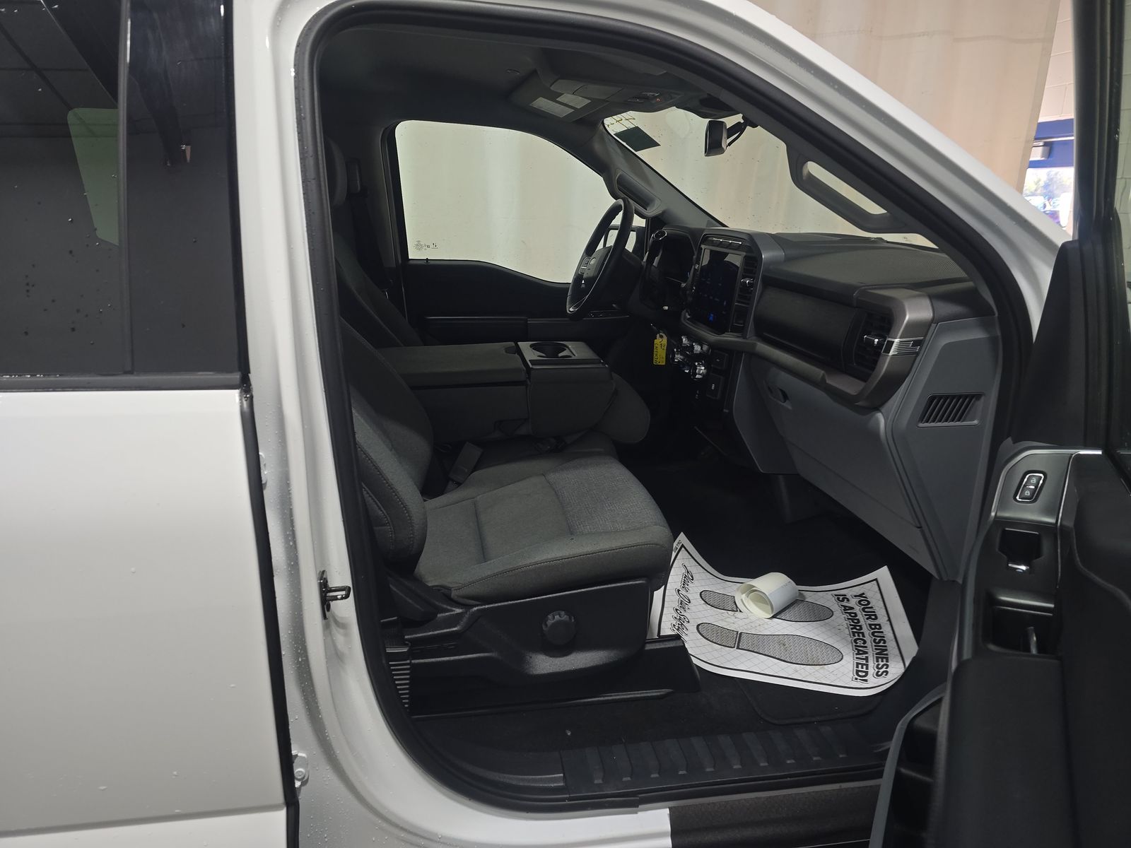 2024 Ford F-150 XLT AWD