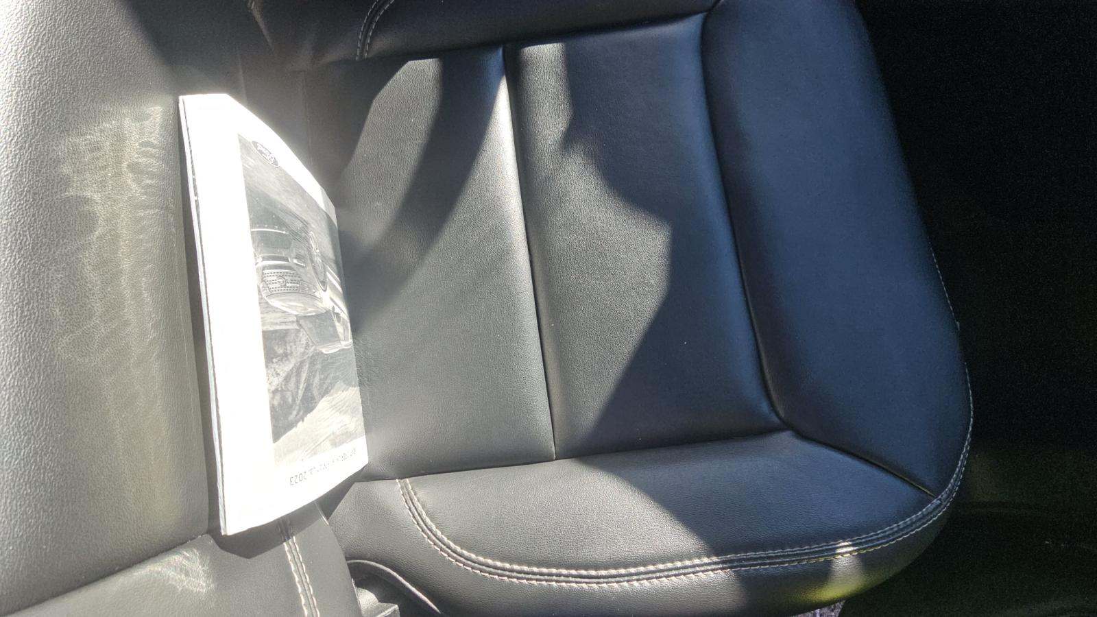 2023 Ford Explorer XLT AWD