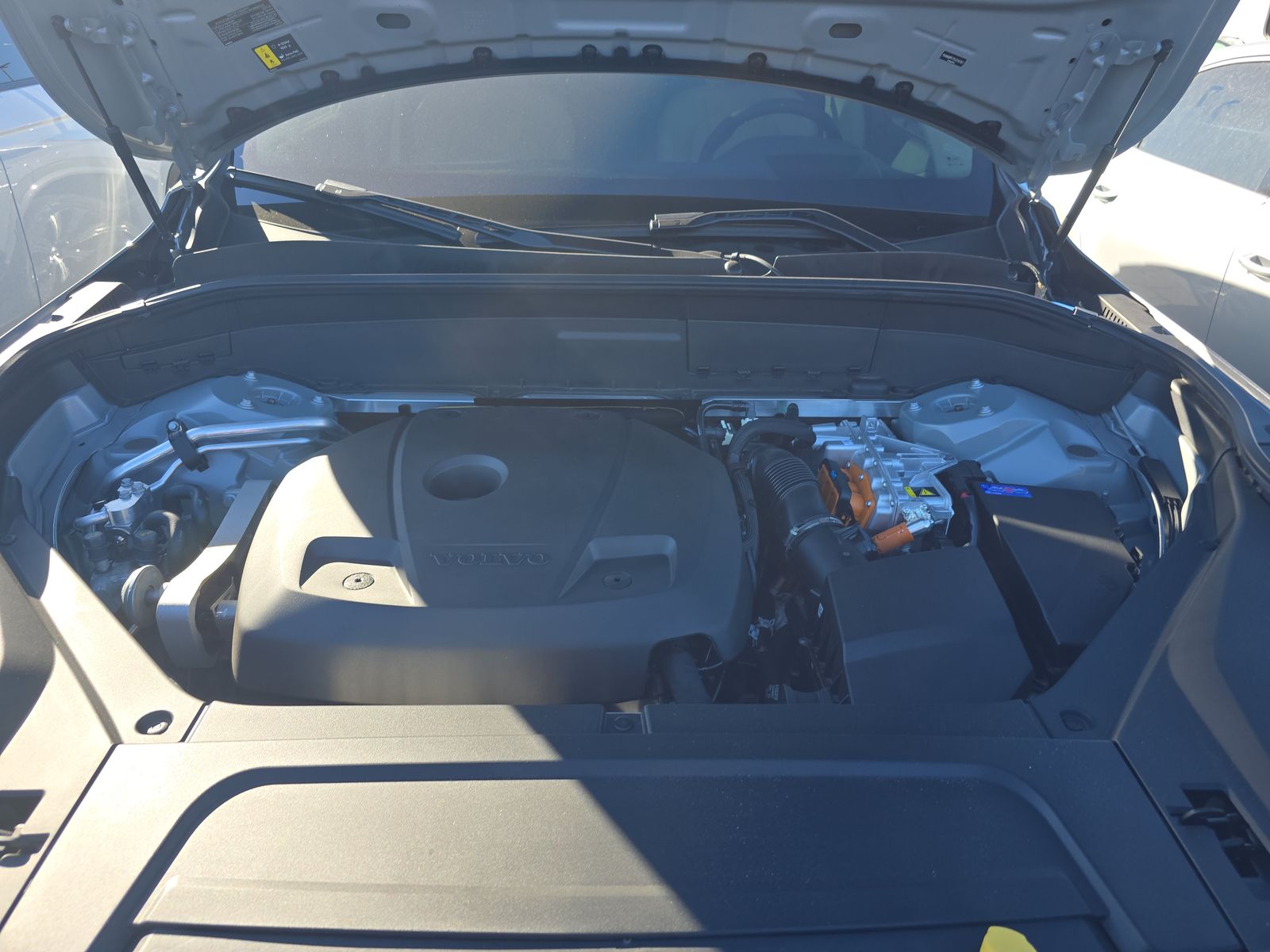 2025 Volvo XC90 Plug-In Hybrid T8 Ultra AWD