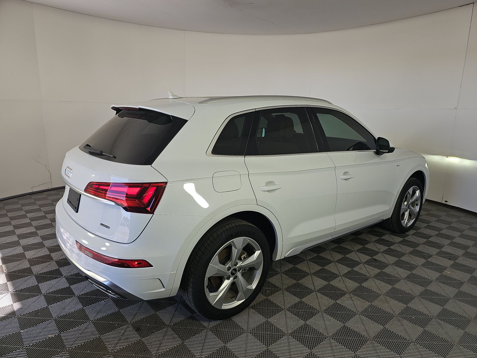 2022 Audi Q5 S line Premium Plus AWD