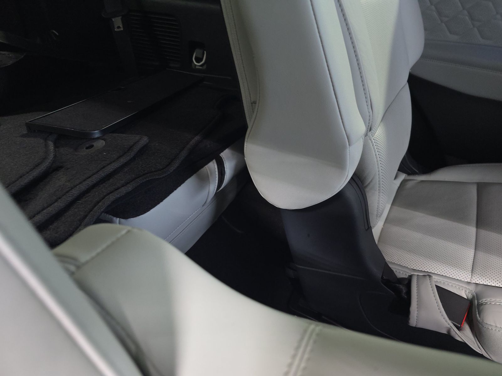 2025 Ford Explorer Platinum AWD