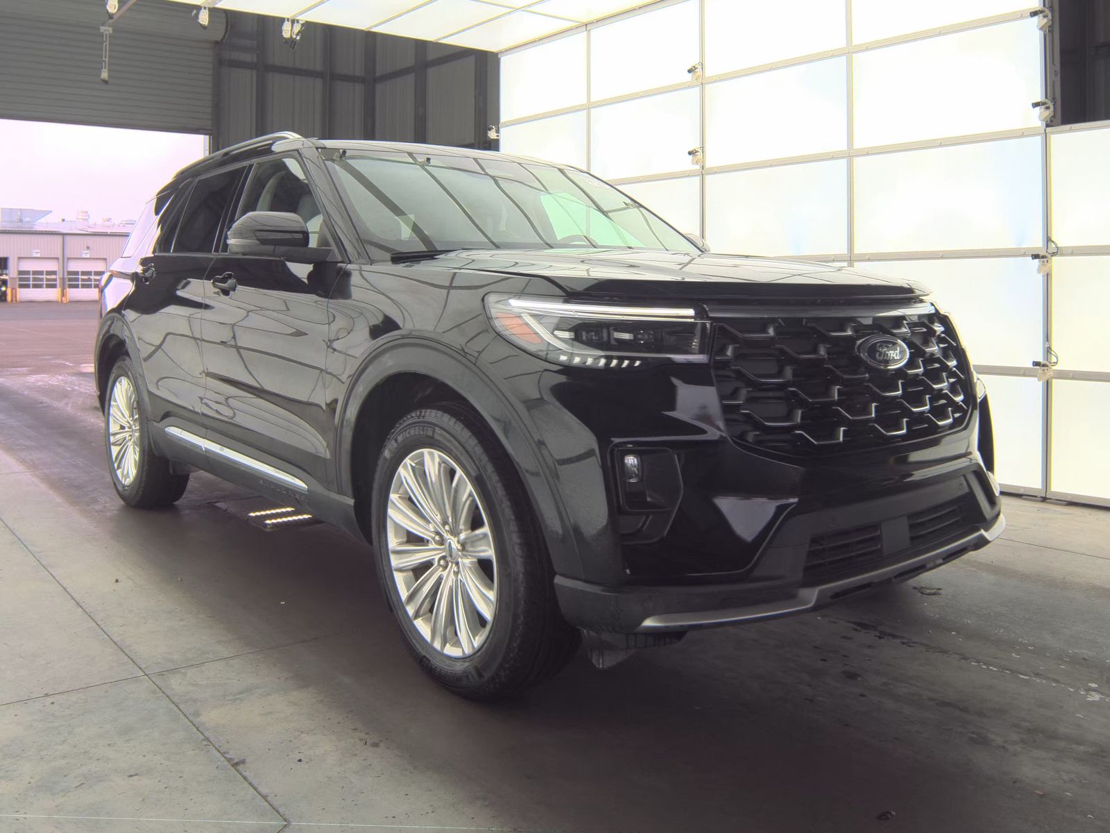 2025 Ford Explorer Platinum AWD