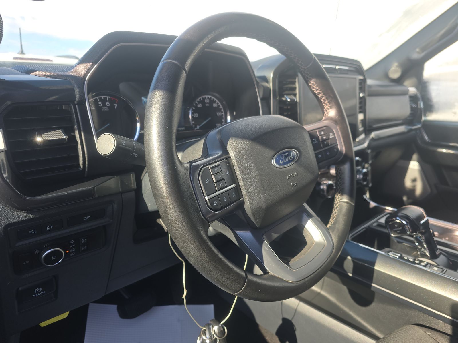 2023 Ford F-150 XLT AWD