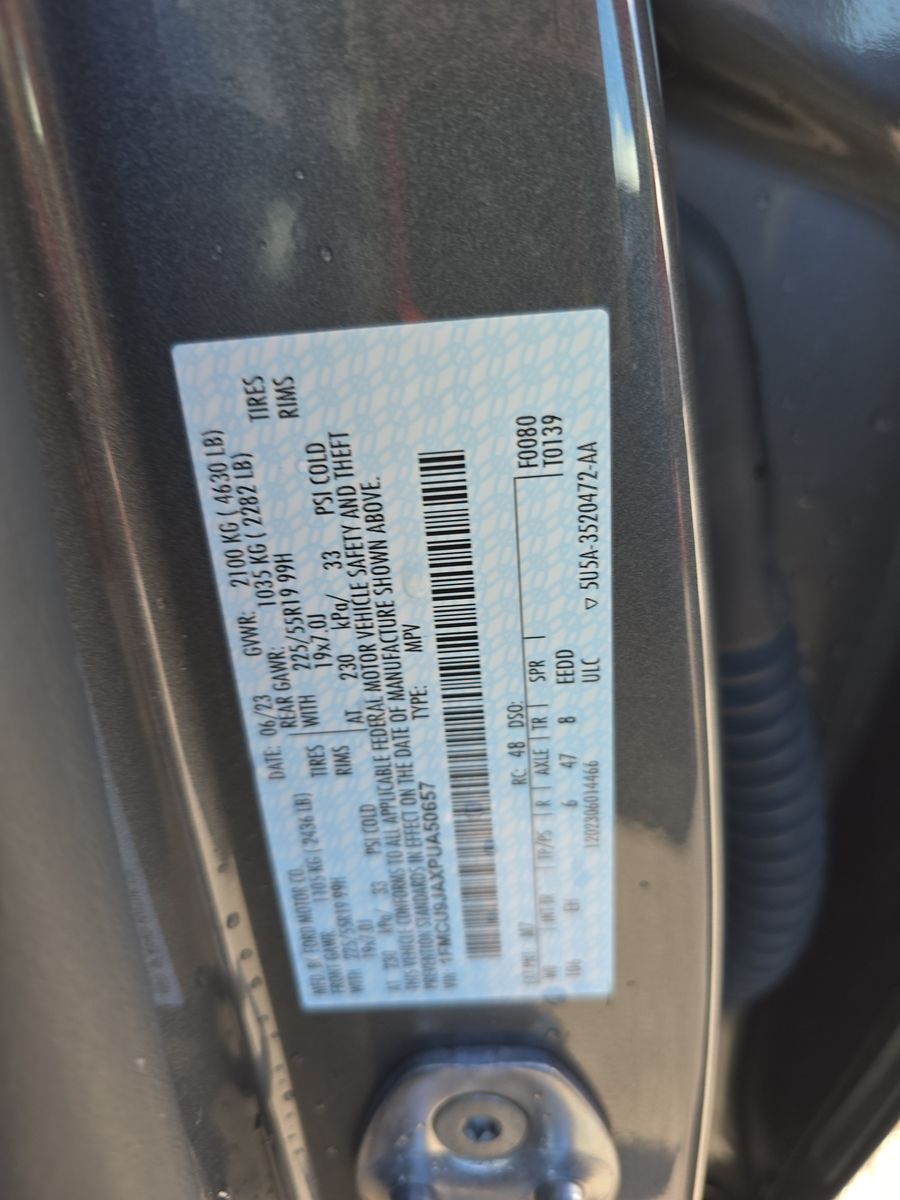 2023 Ford Escape Platinum AWD