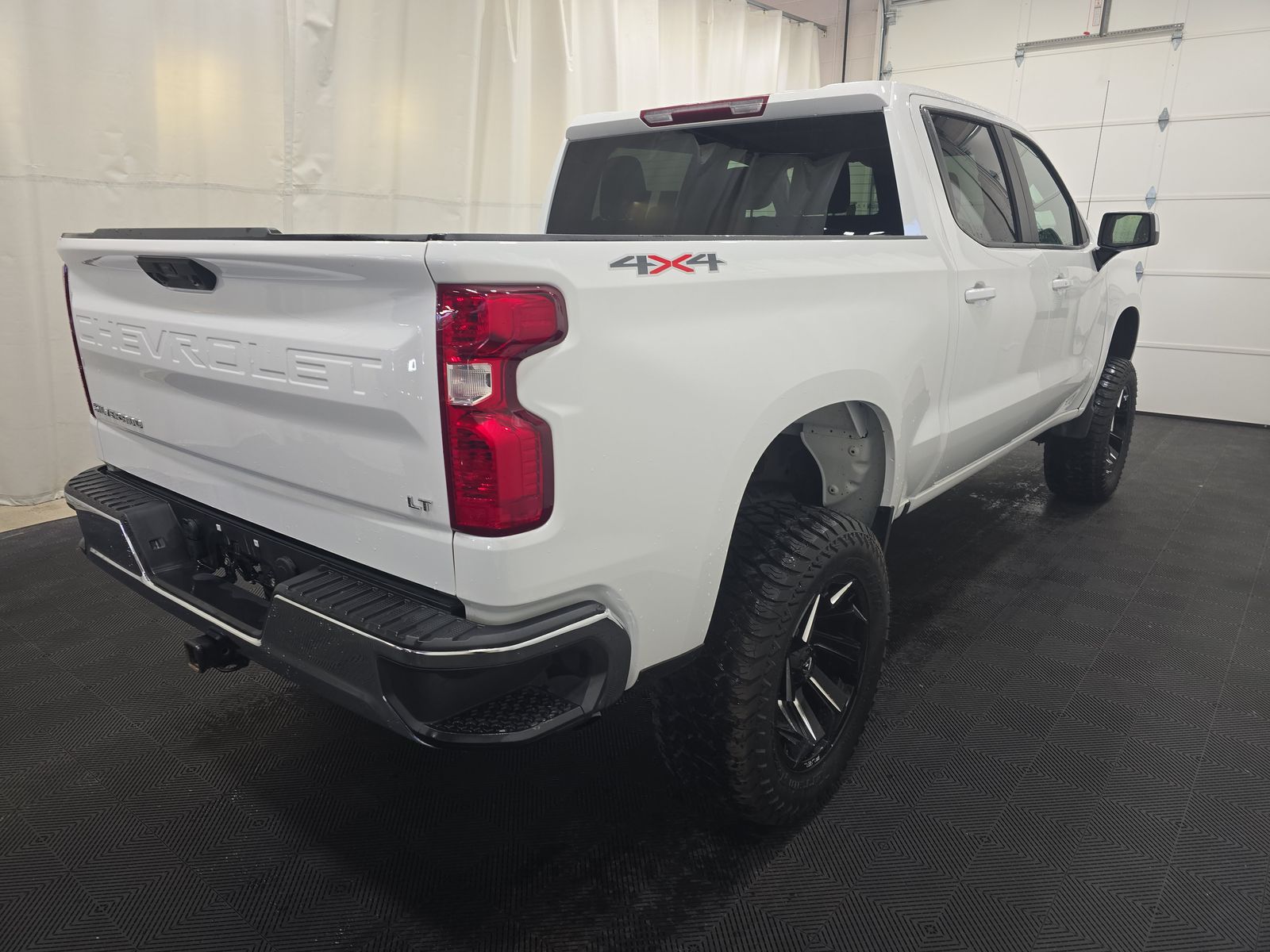 2025 Chevrolet Silverado 1500 LT AWD