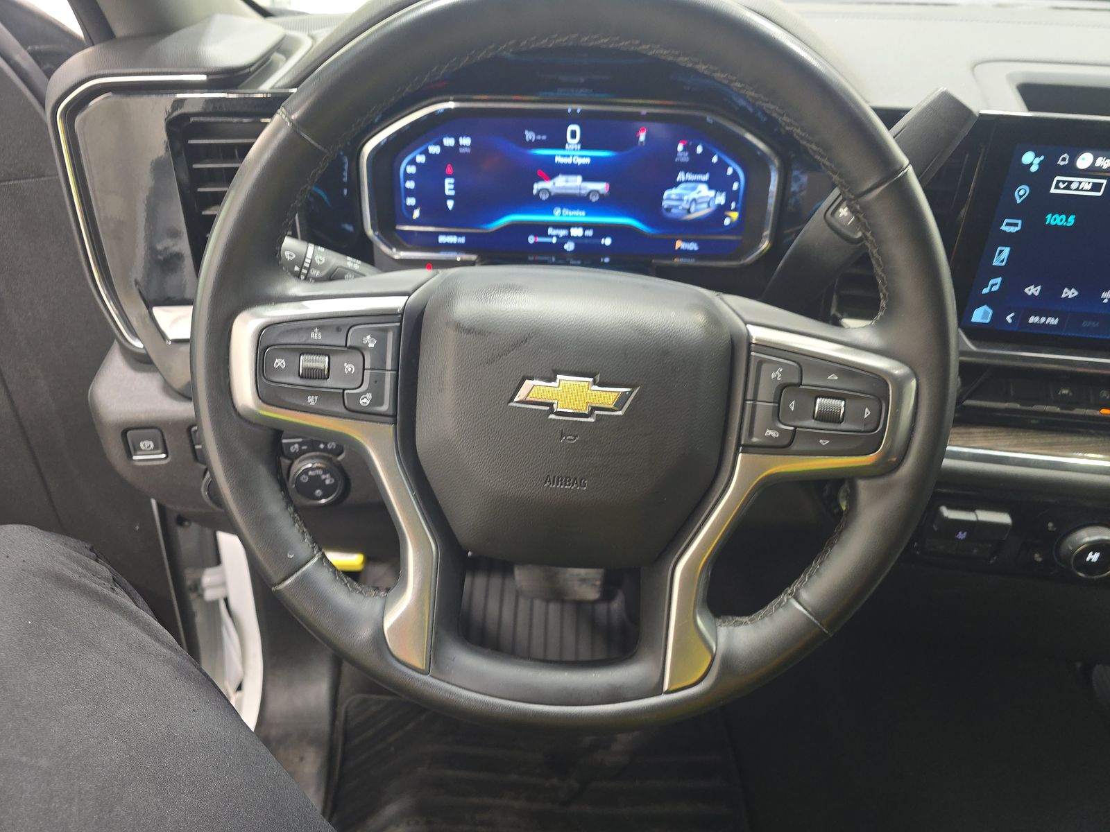 2025 Chevrolet Silverado 1500 LT AWD