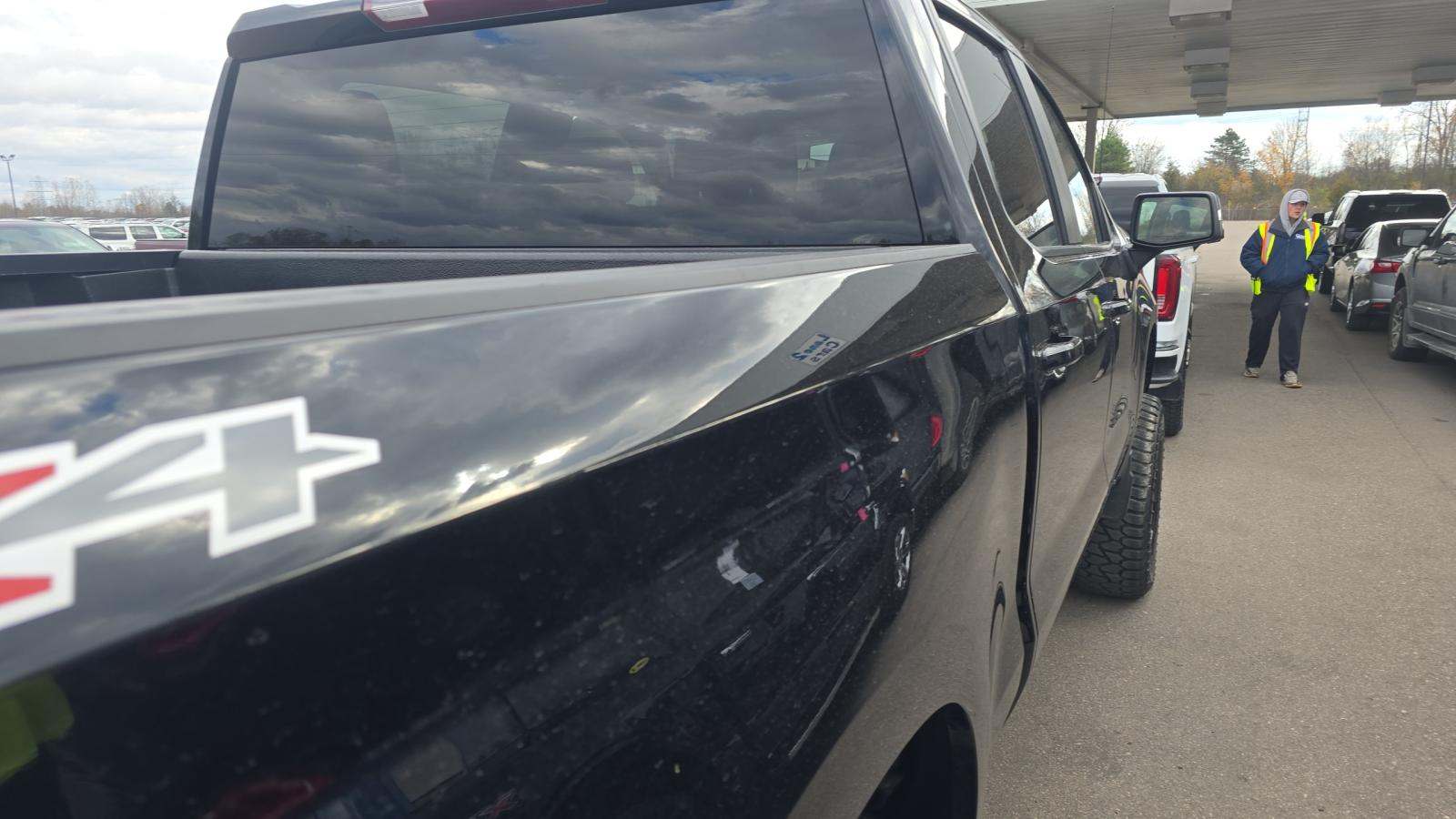 2025 Chevrolet Silverado 1500 LT AWD