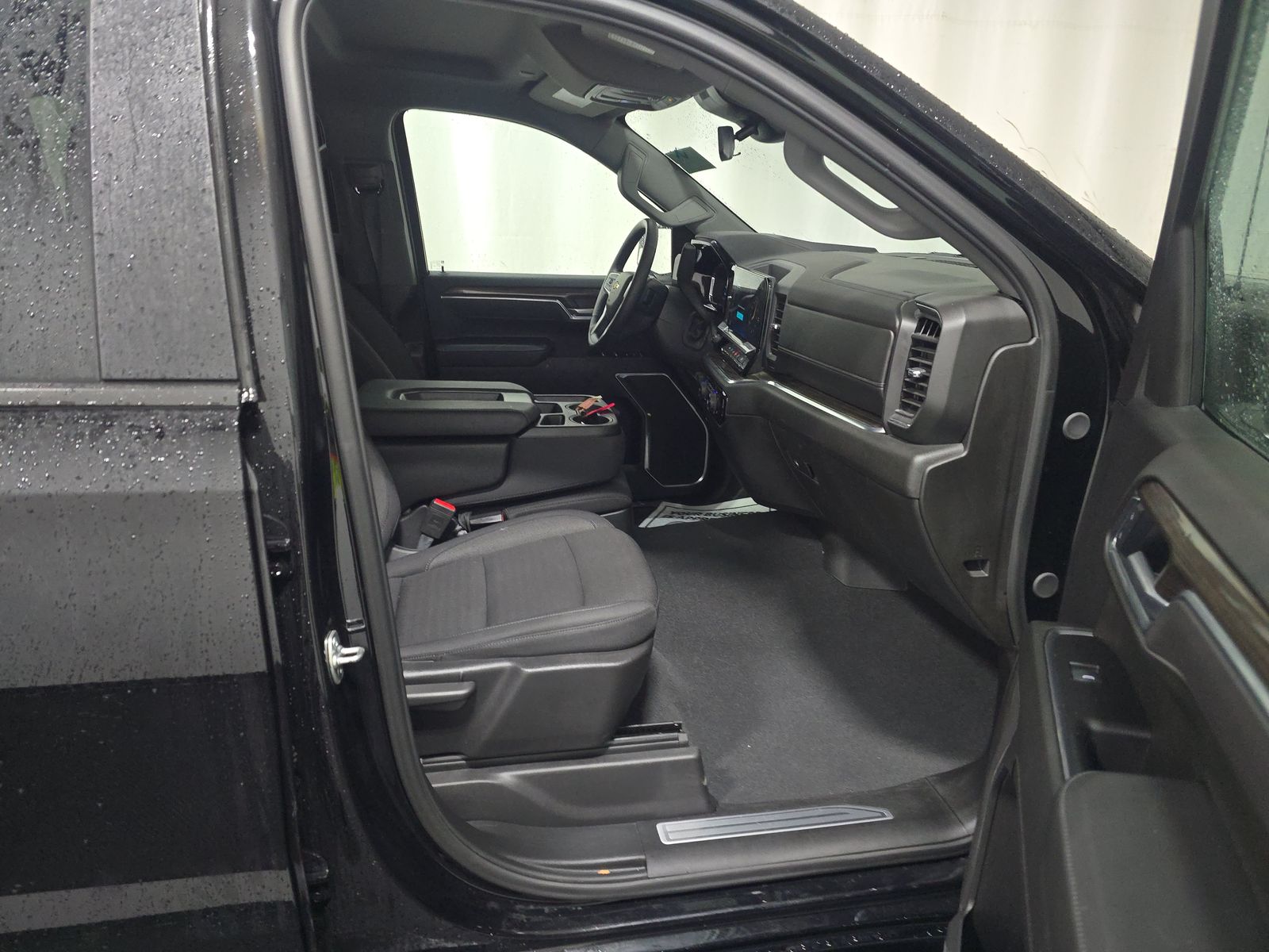 2025 Chevrolet Silverado 1500 LT AWD