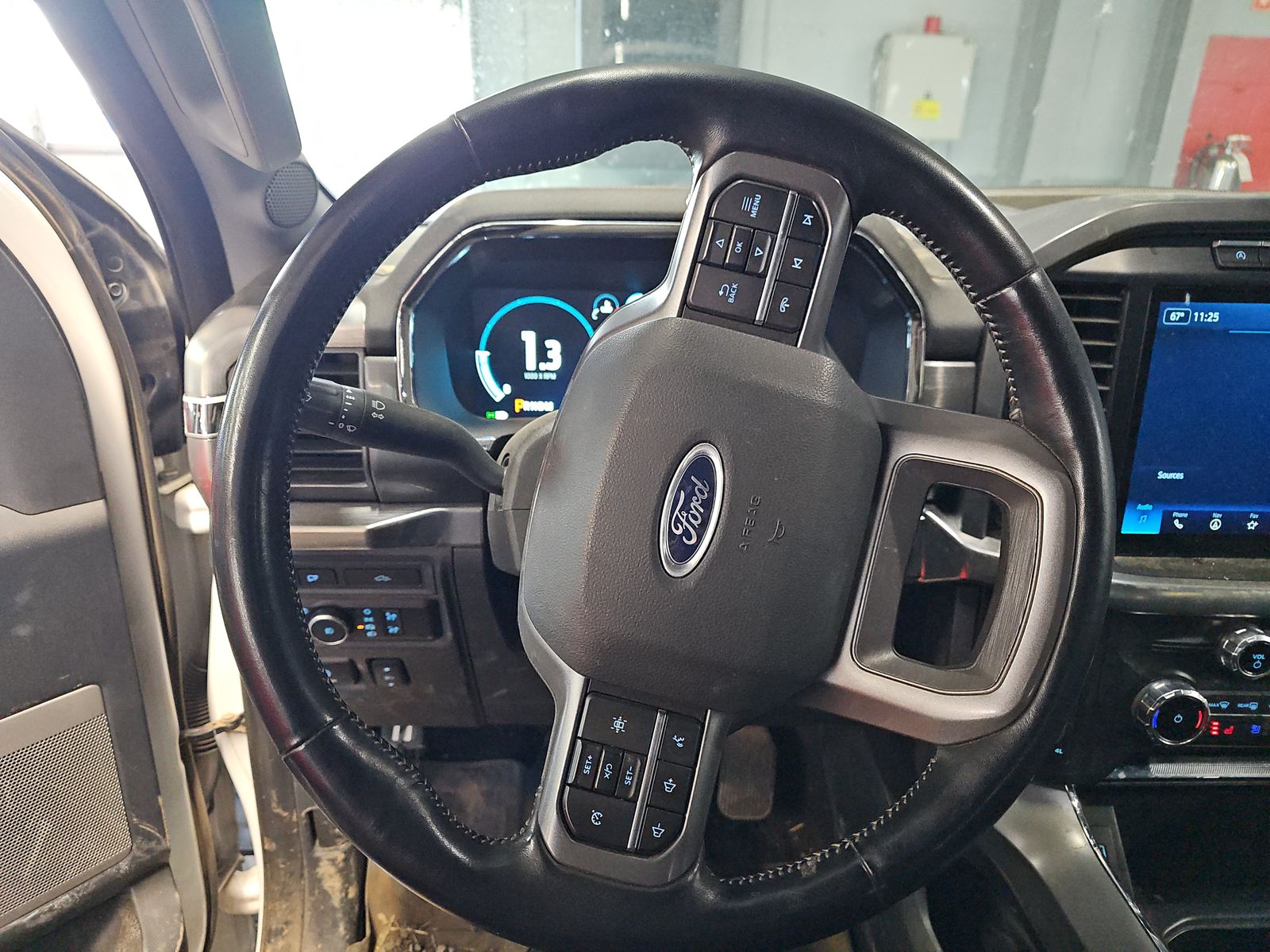 2022 Ford F-150 Lariat AWD