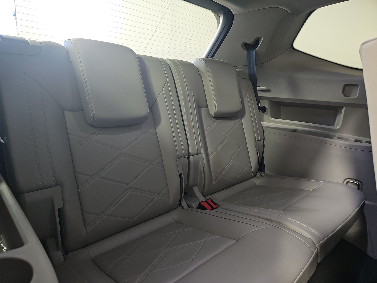 2024 Volkswagen Atlas 2.0T SE FWD