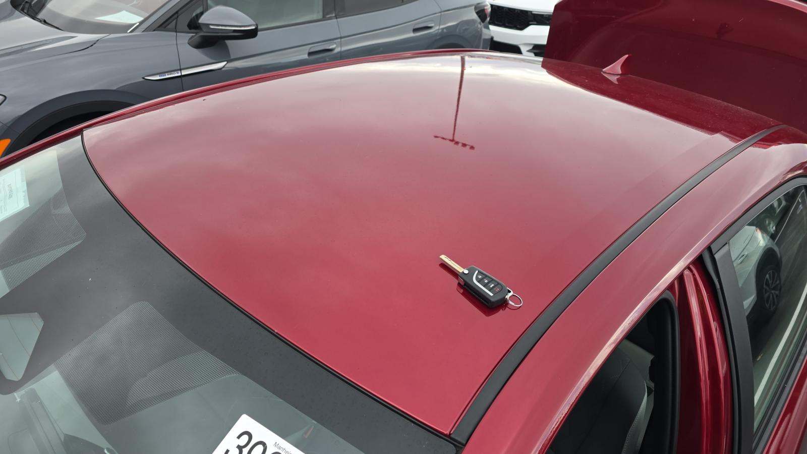 2025 Toyota Corolla LE FWD