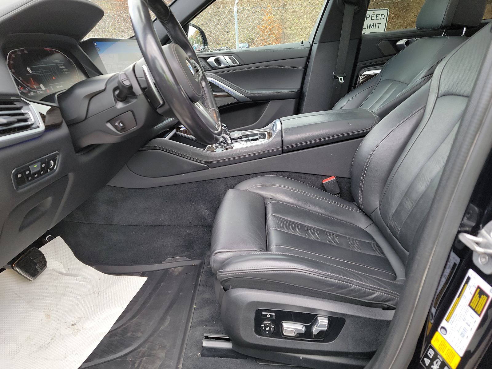 2020 BMW X6 xDrive40i AWD