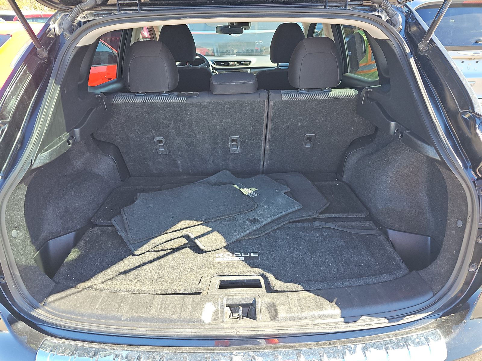 2020 Nissan Rogue Sport SV FWD