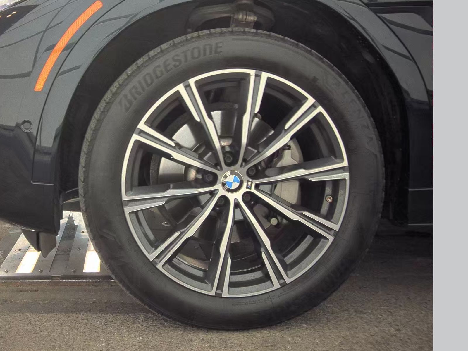 2020 BMW X6 xDrive40i AWD