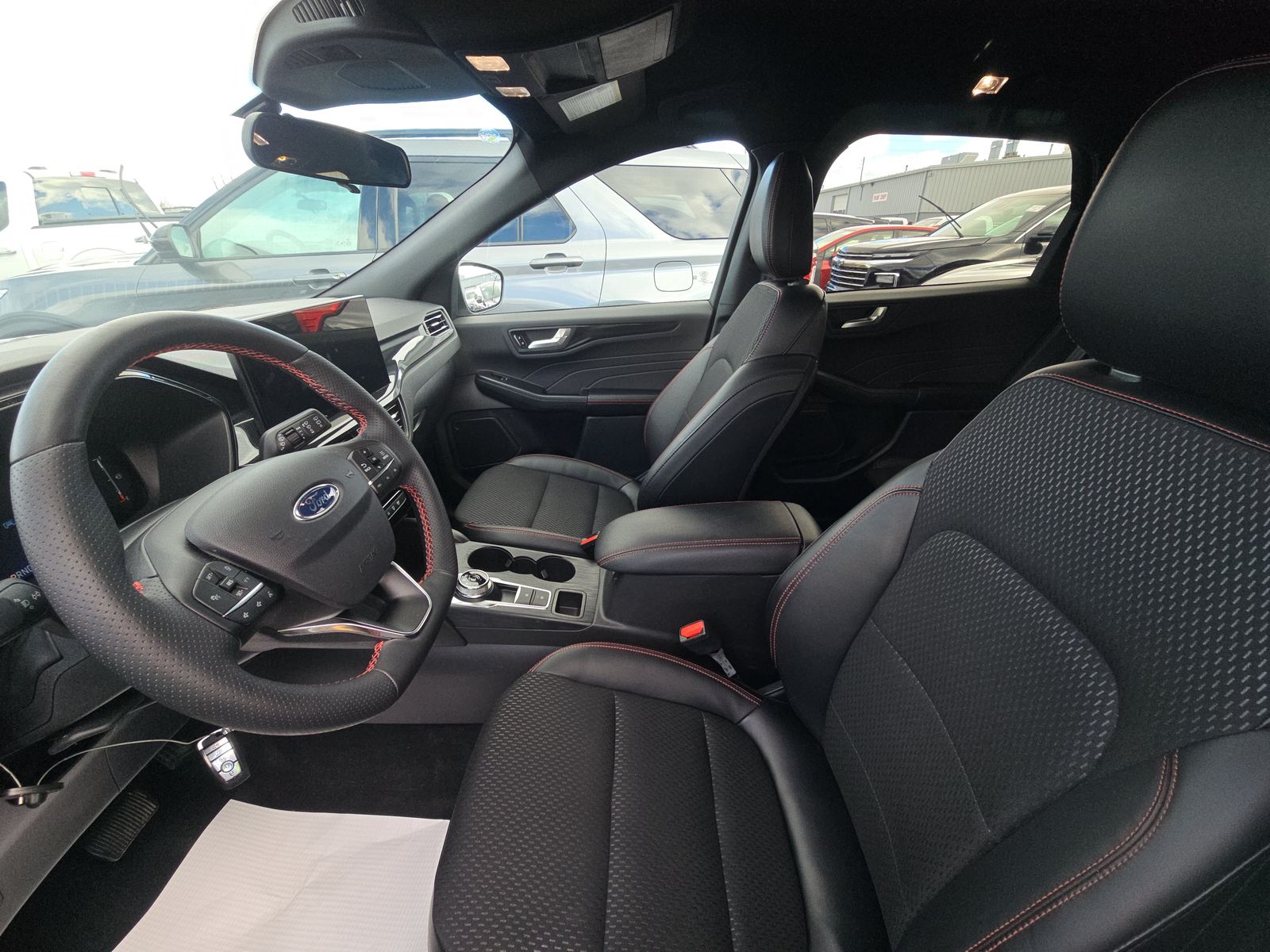 2025 Ford Escape ST-Line AWD