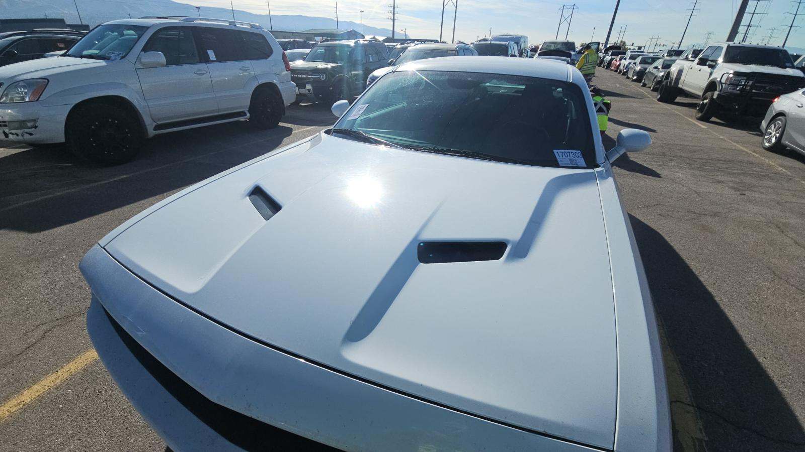 2023 Dodge Challenger SXT RWD