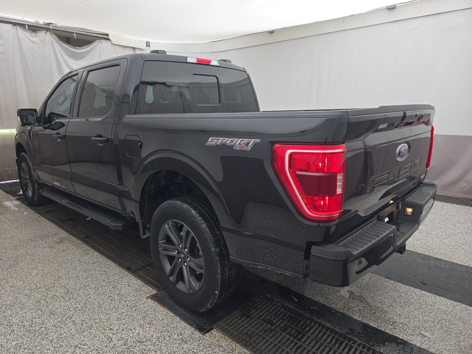 2023 Ford F-150 XLT AWD