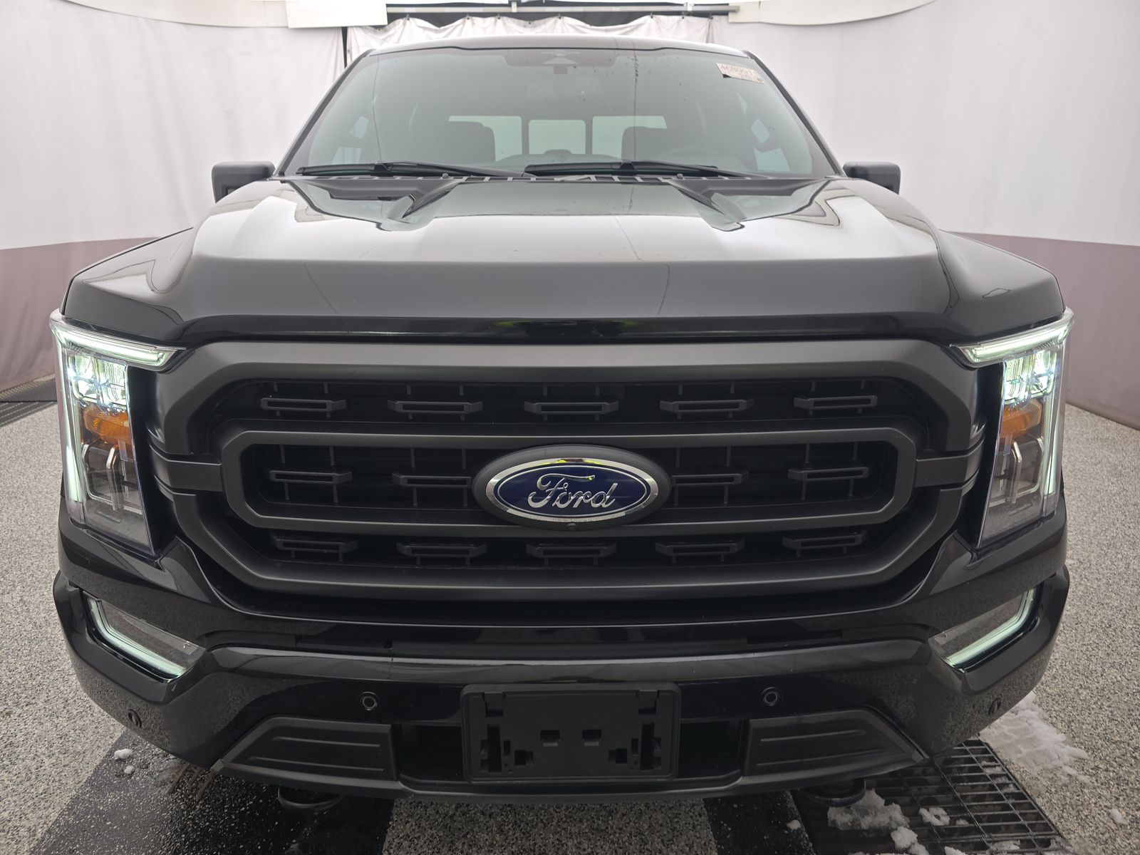 2023 Ford F-150 XLT AWD