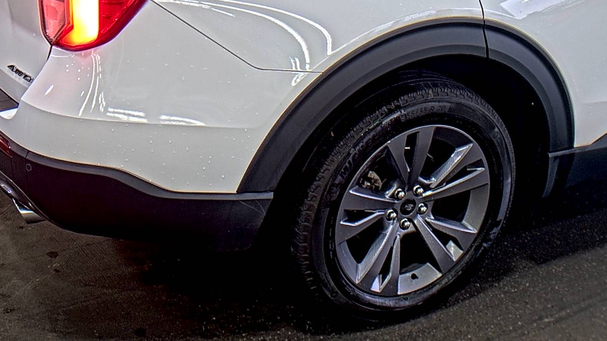 2022 Ford Explorer XLT AWD