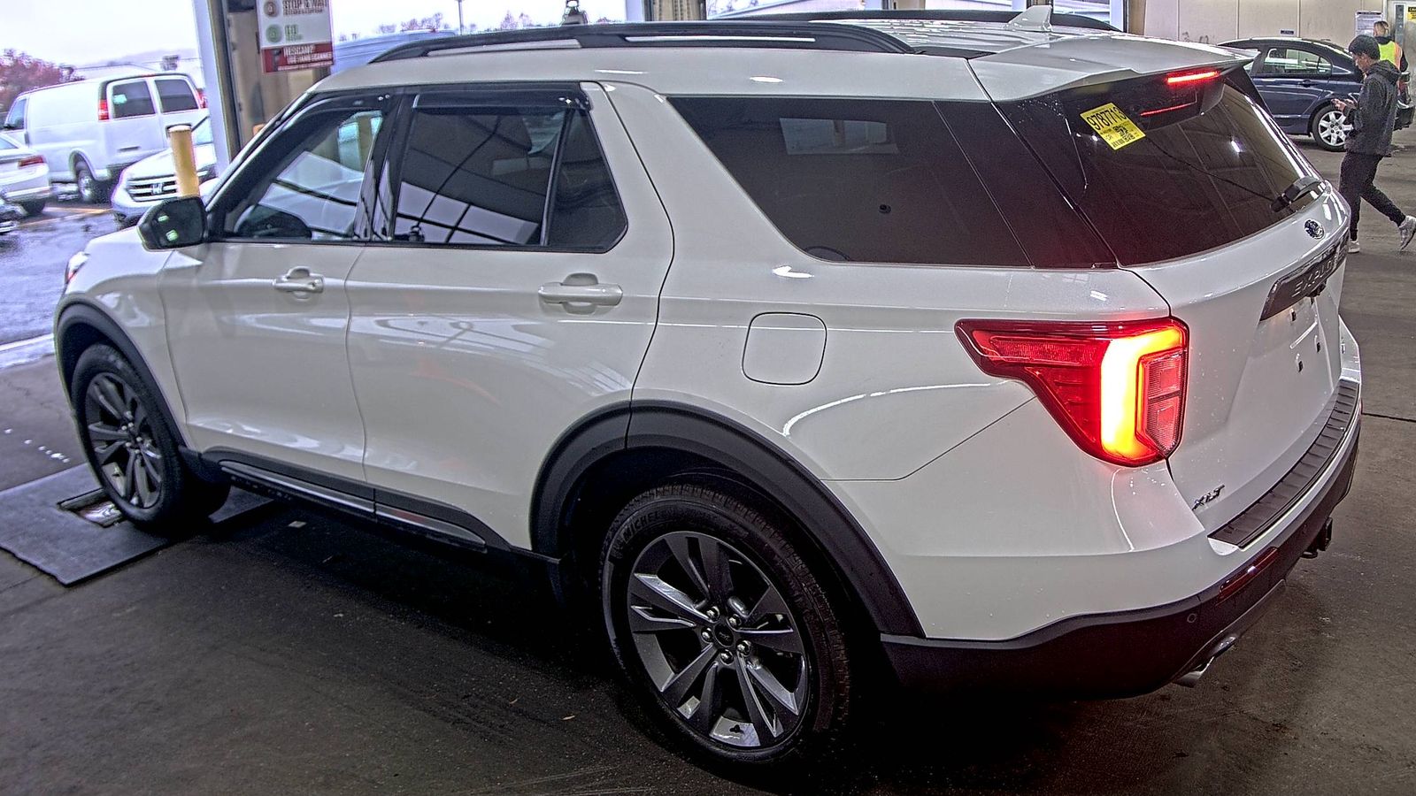 2022 Ford Explorer XLT AWD