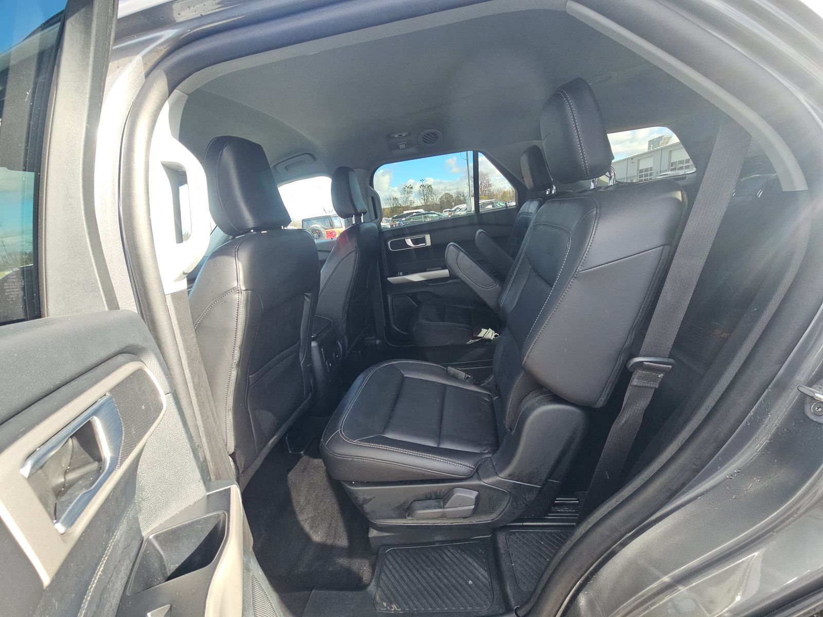 2023 Ford Explorer XLT AWD