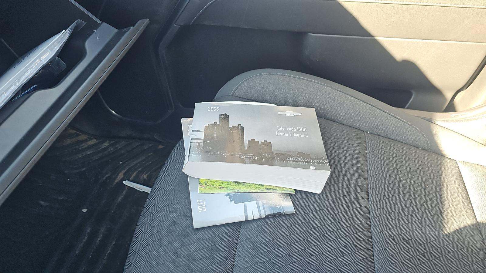 2022 Chevrolet Silverado 1500 LT AWD