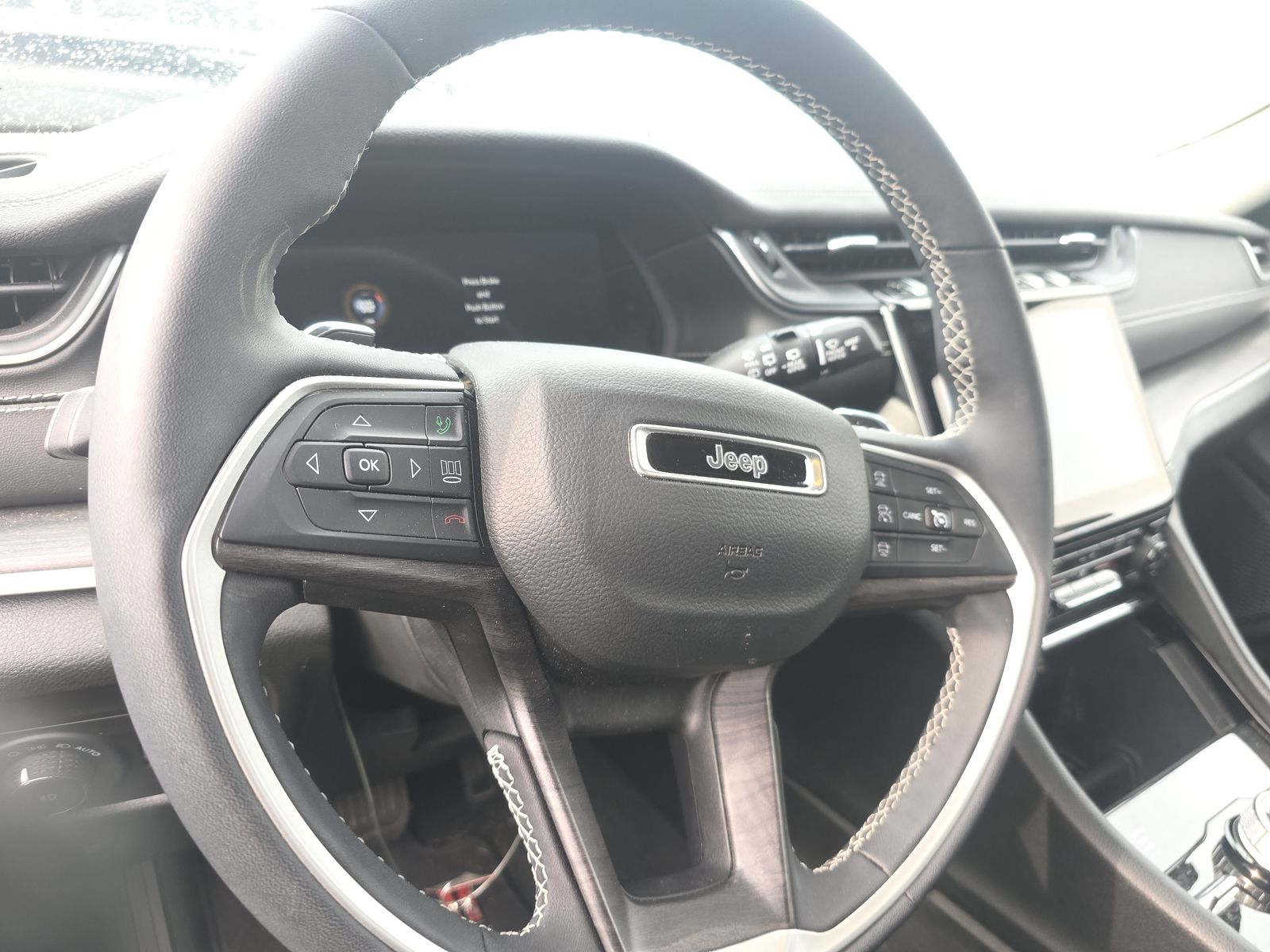 2023 Jeep Grand Cherokee Limited AWD