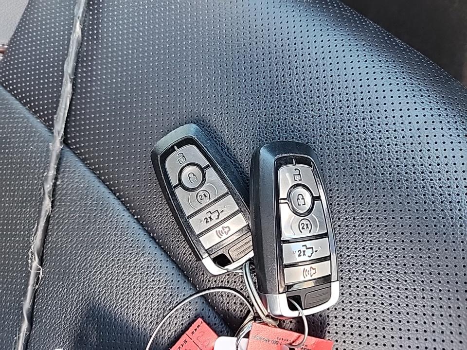 2023 Ford F-150 Lariat AWD