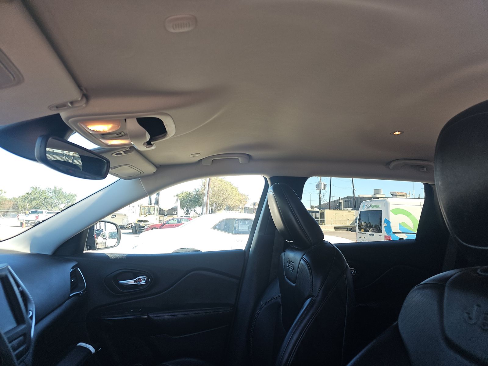 2023 Jeep Cherokee Altitude Lux AWD