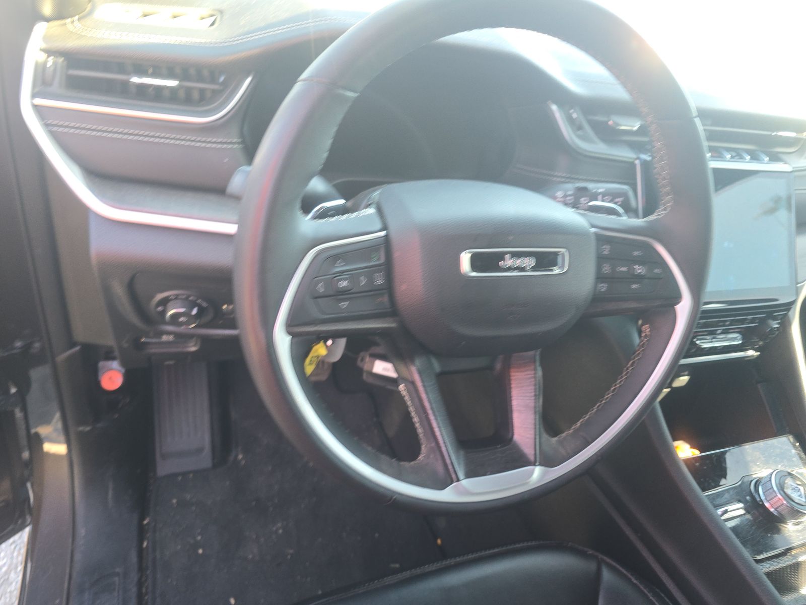 2025 Jeep Grand Cherokee Limited AWD