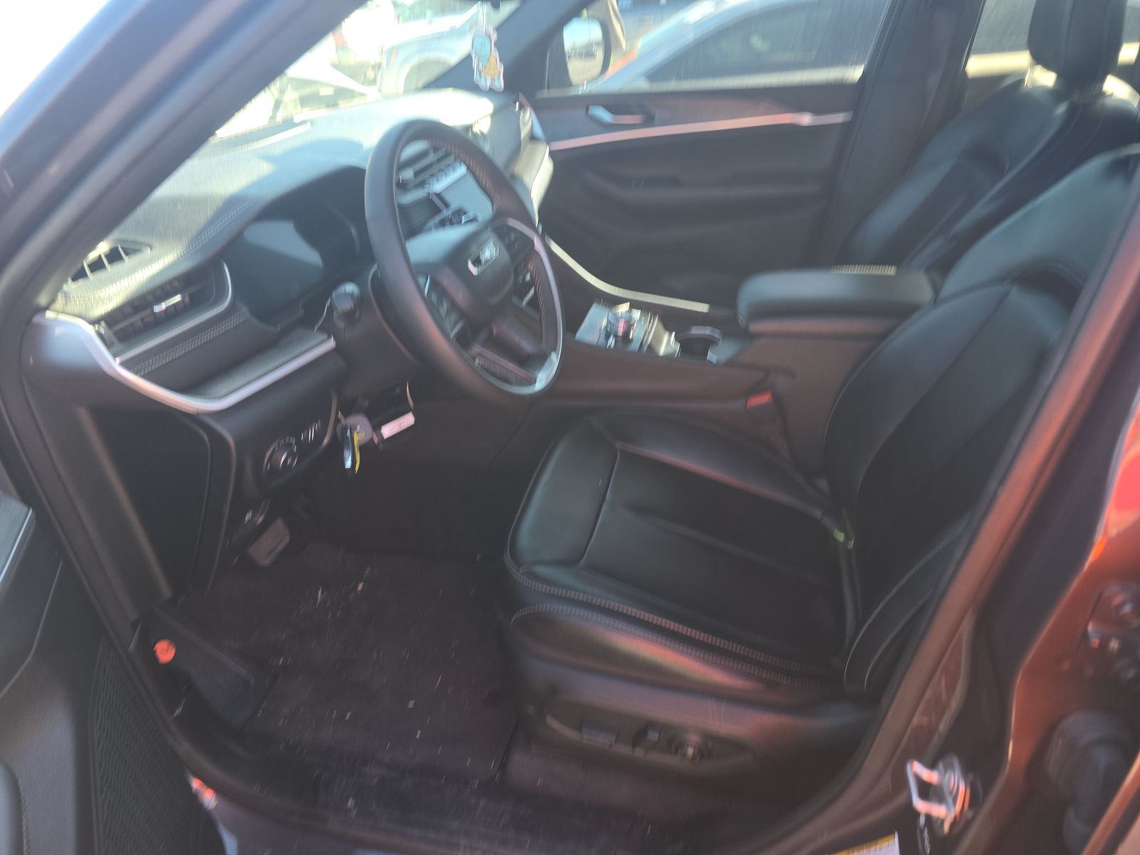 2025 Jeep Grand Cherokee Limited AWD