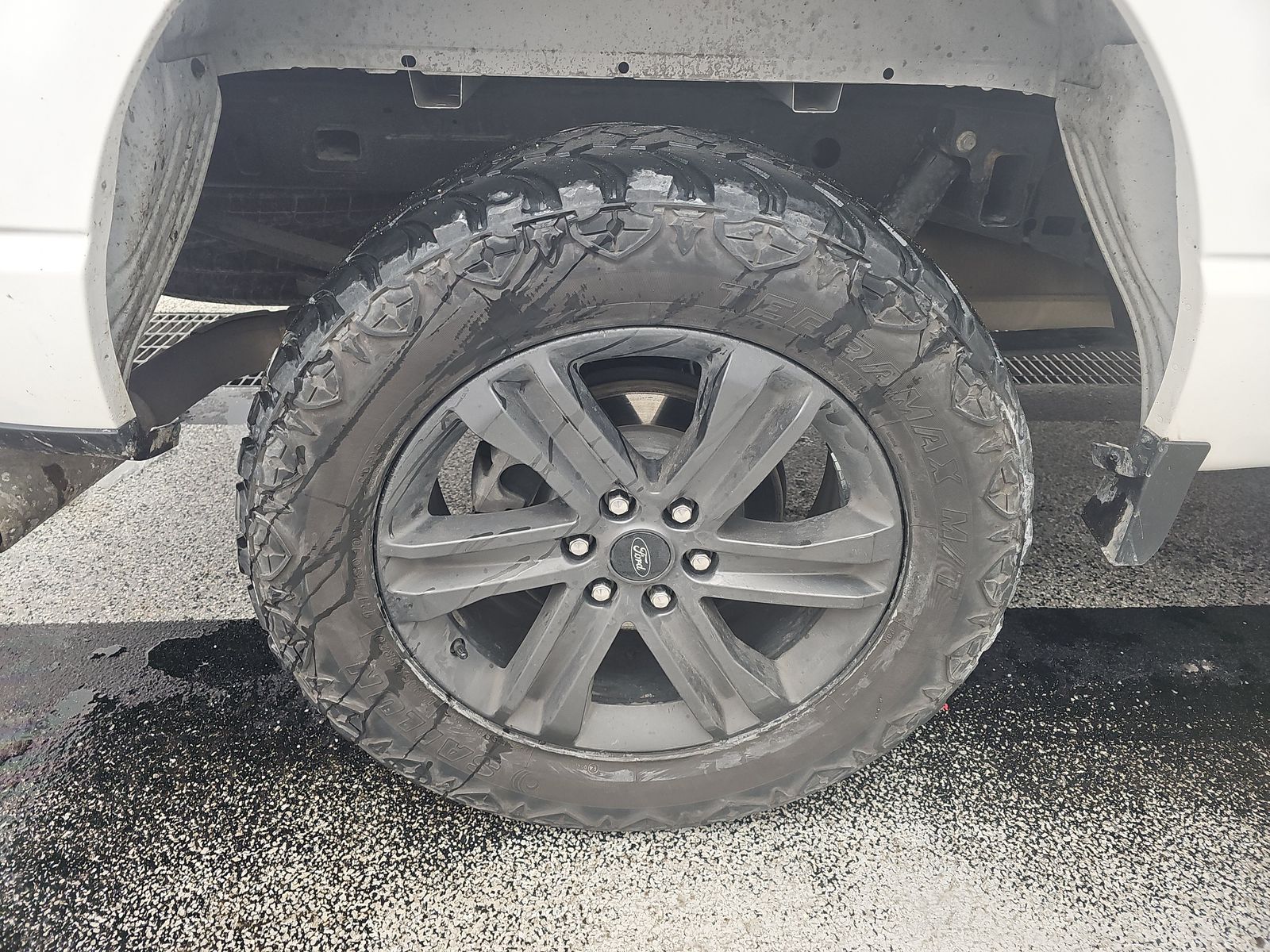 2023 Ford F-150 Lariat AWD