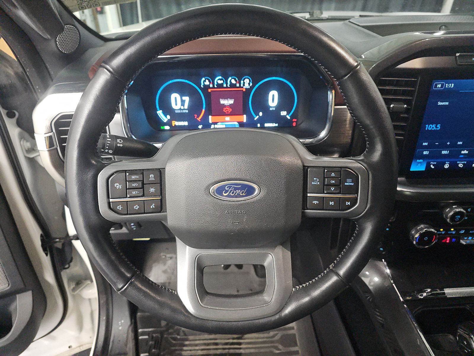 2023 Ford F-150 Lariat AWD