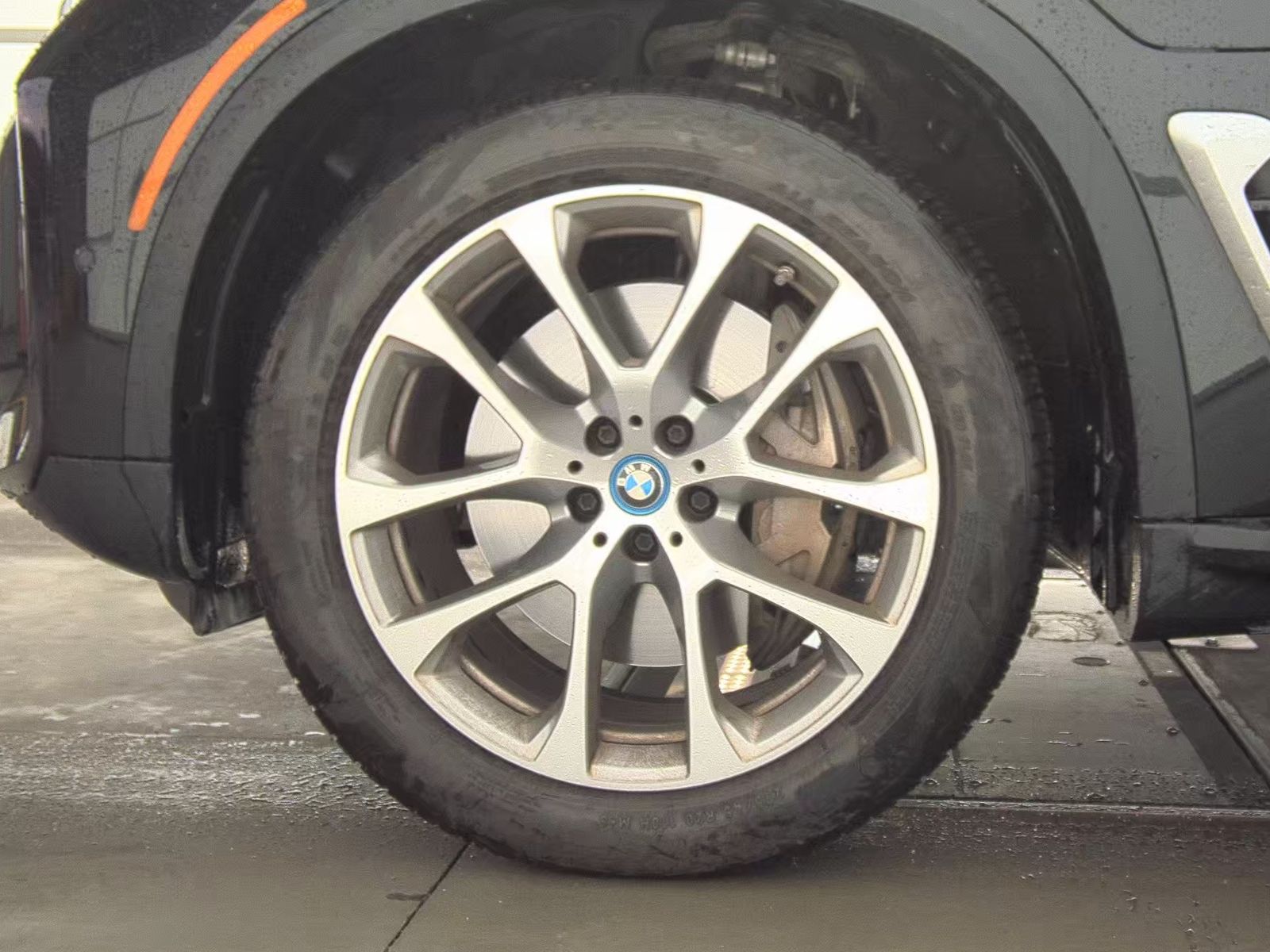 2025 BMW X5 xDrive50e AWD