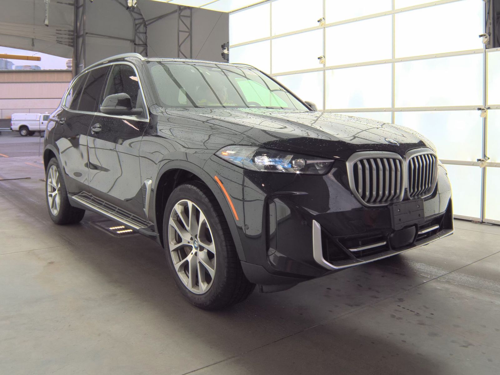 2025 BMW X5 xDrive50e AWD