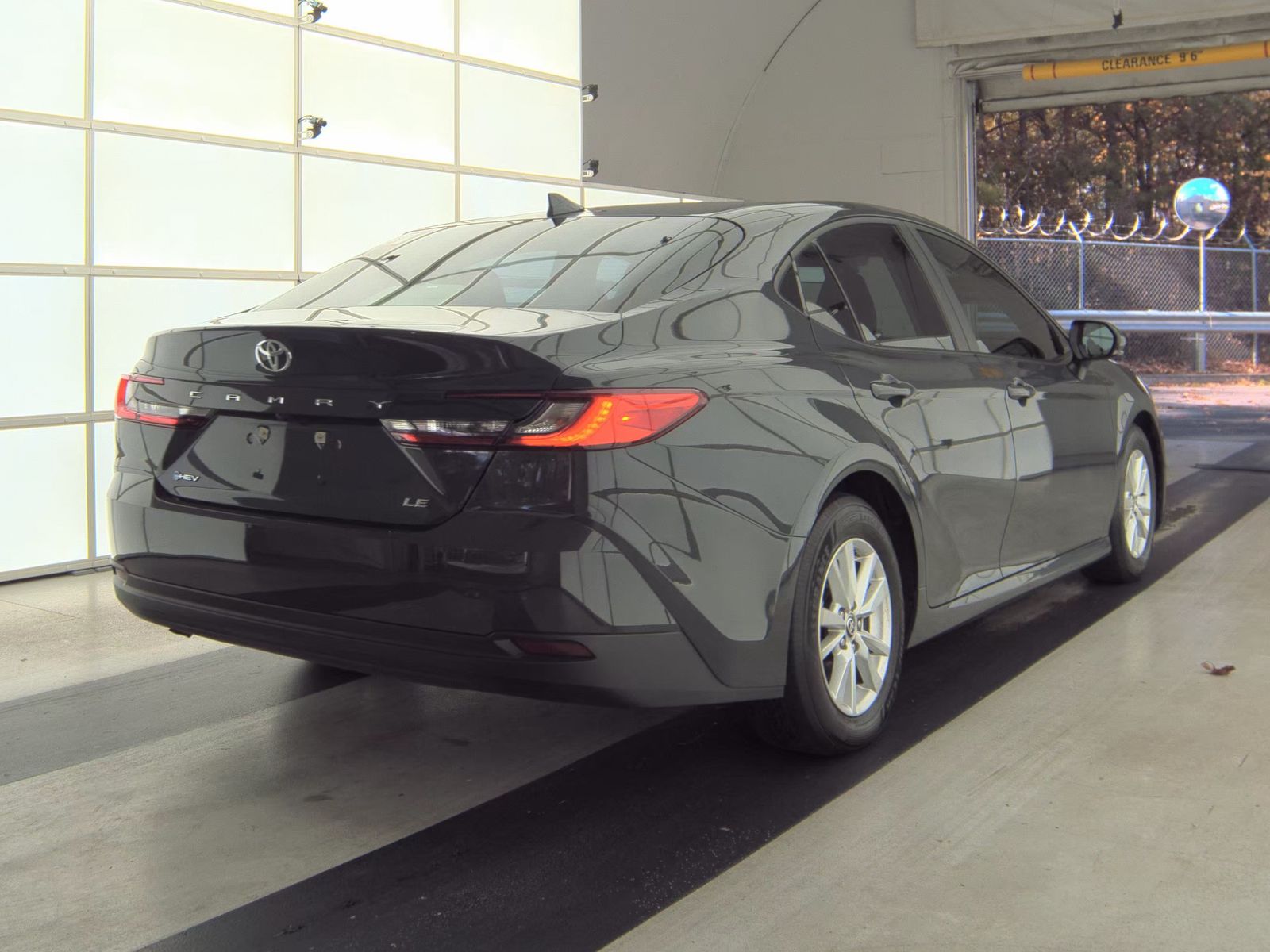 2025 Toyota Camry LE FWD