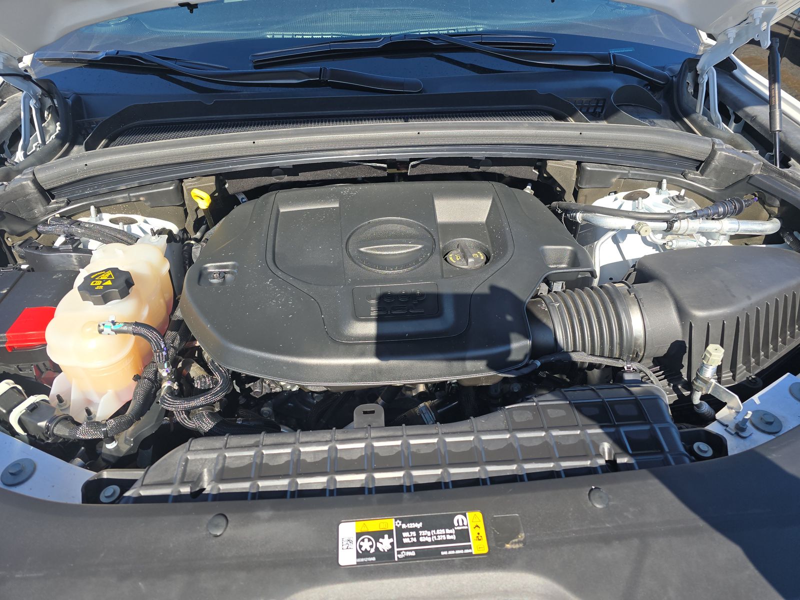 2023 Jeep Grand Cherokee Overland RWD