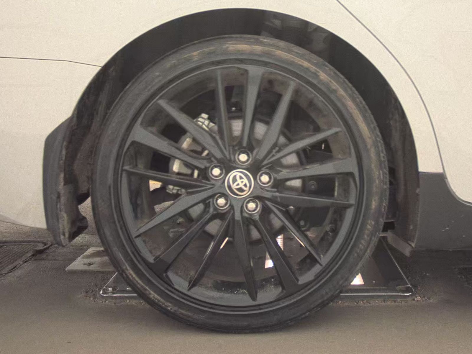 2022 Toyota Camry XSE AWD