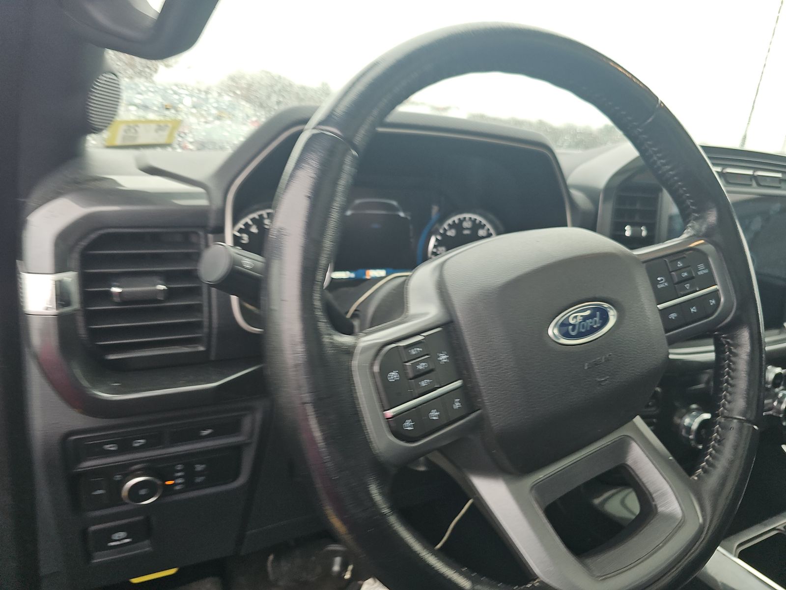 2022 Ford F-150 XLT AWD