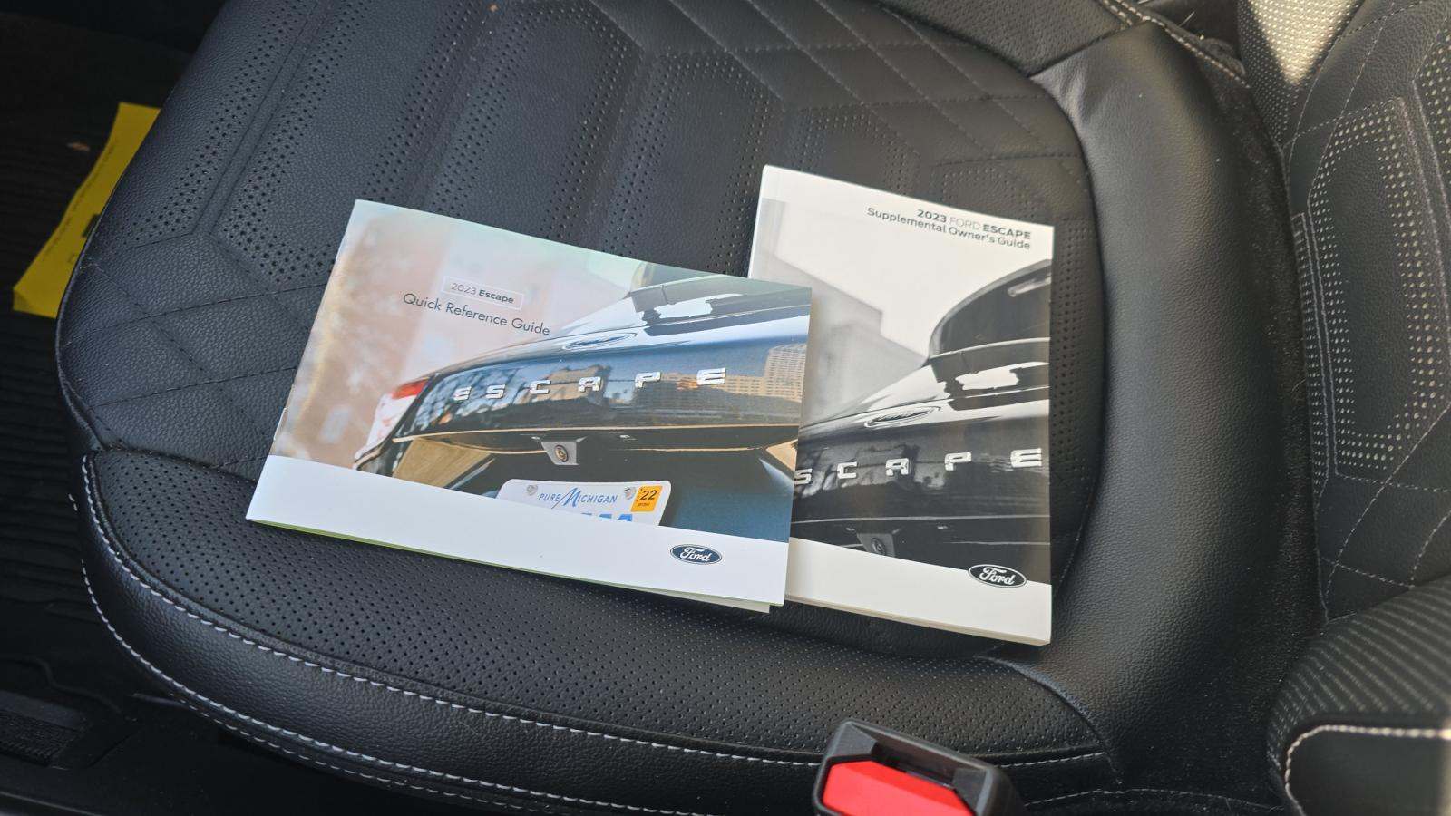 2023 Ford Escape Platinum AWD