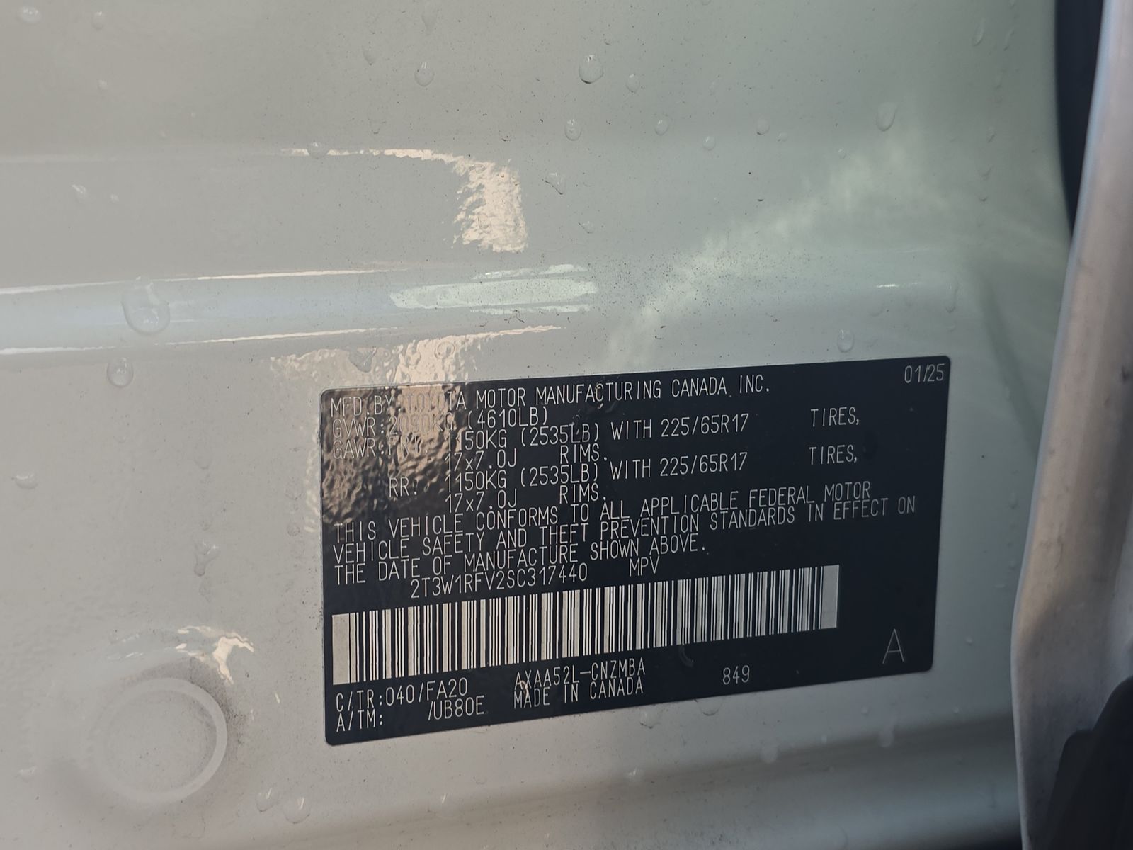 2025 Toyota RAV4 XLE FWD