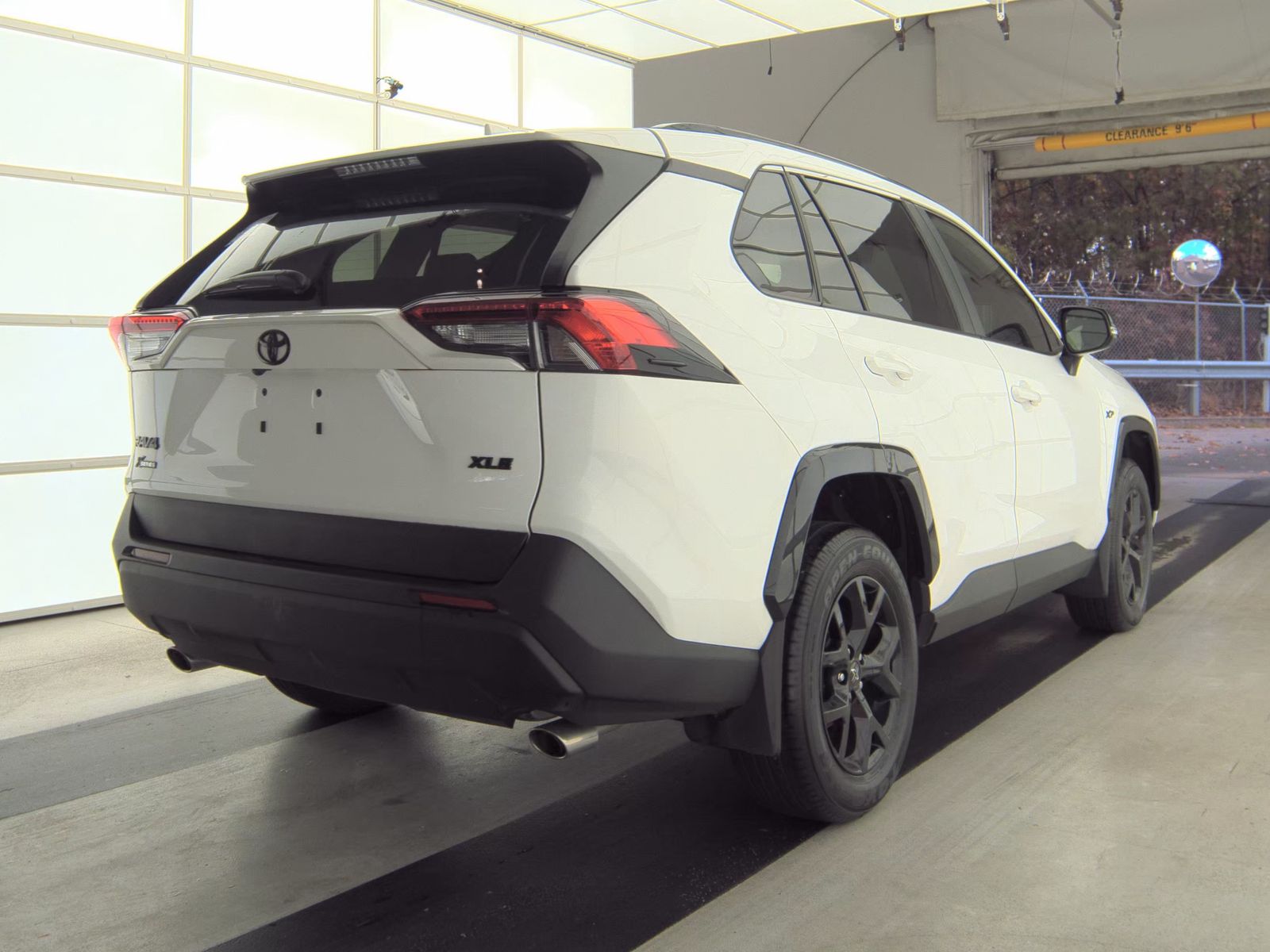 2025 Toyota RAV4 XLE FWD