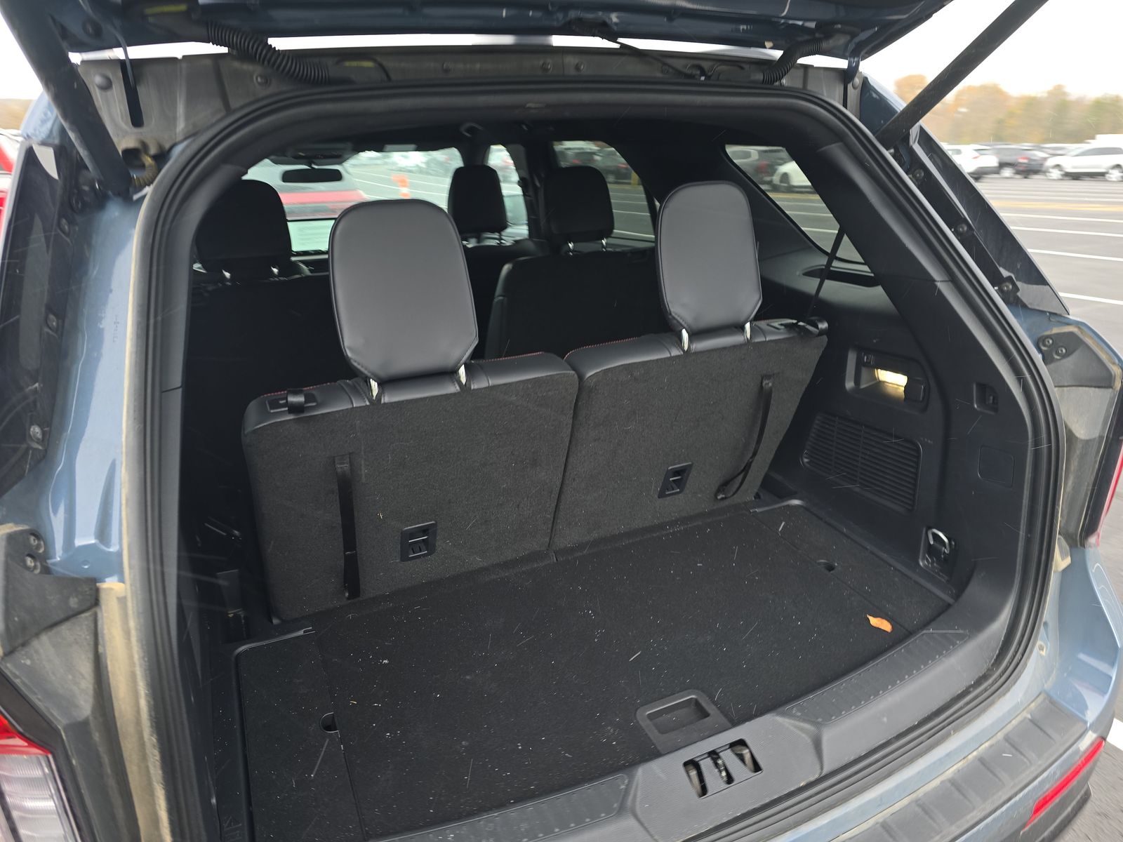 2025 Ford Explorer ST-Line AWD