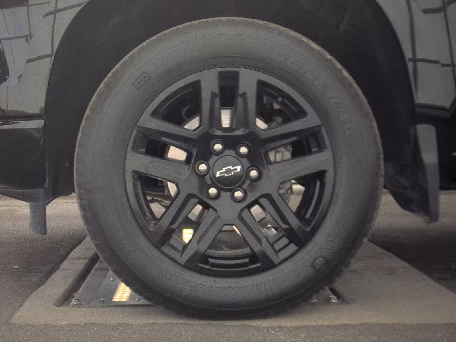 2022 Chevrolet Silverado 1500 Custom RWD