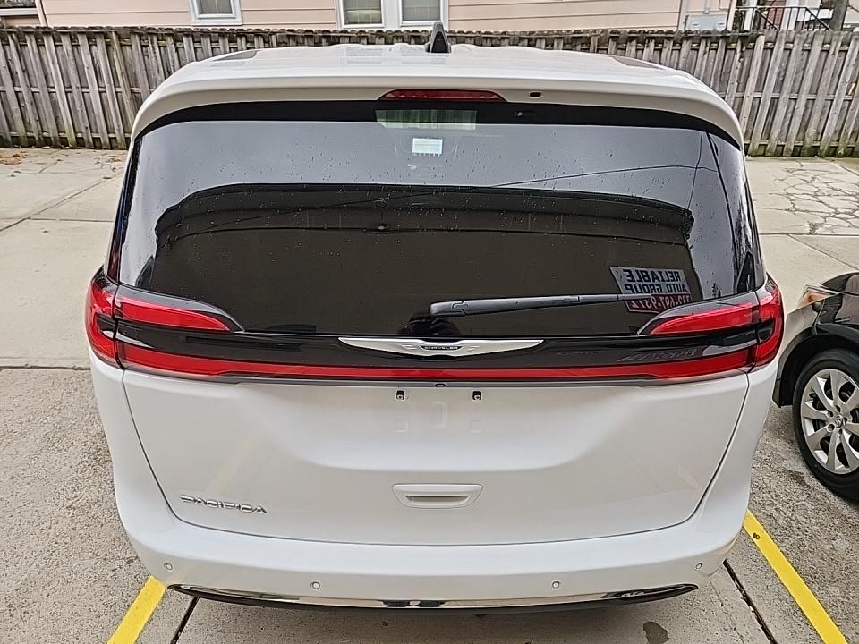2024 Chrysler Pacifica Touring L FWD