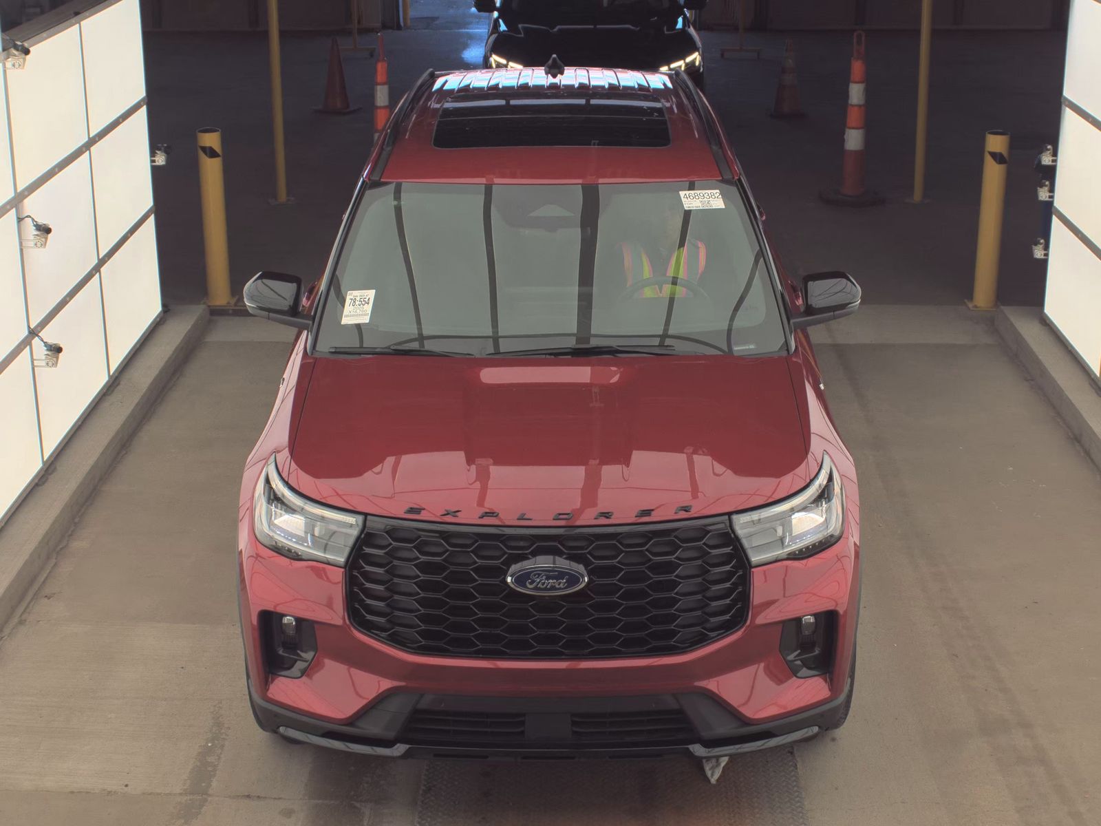 2025 Ford Explorer ST-Line AWD