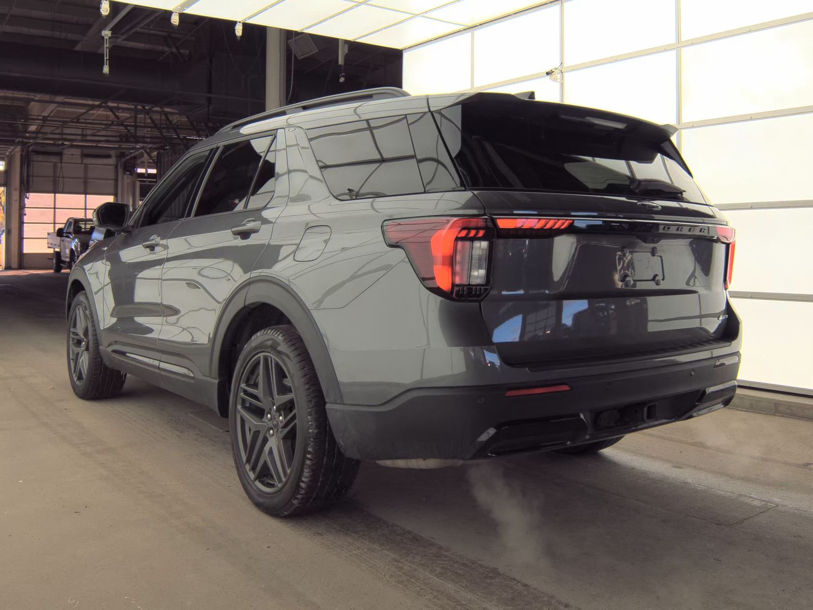 2025 Ford Explorer ST-Line AWD